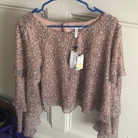 Pink flowy blouse - Picture 2 of 3